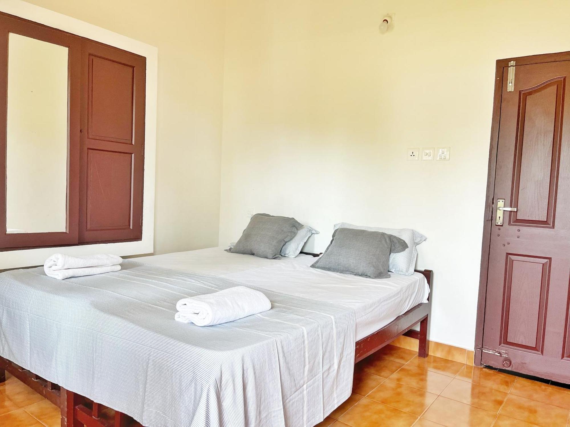 Bava Beach Resort & Retreat Center Varkala Esterno foto