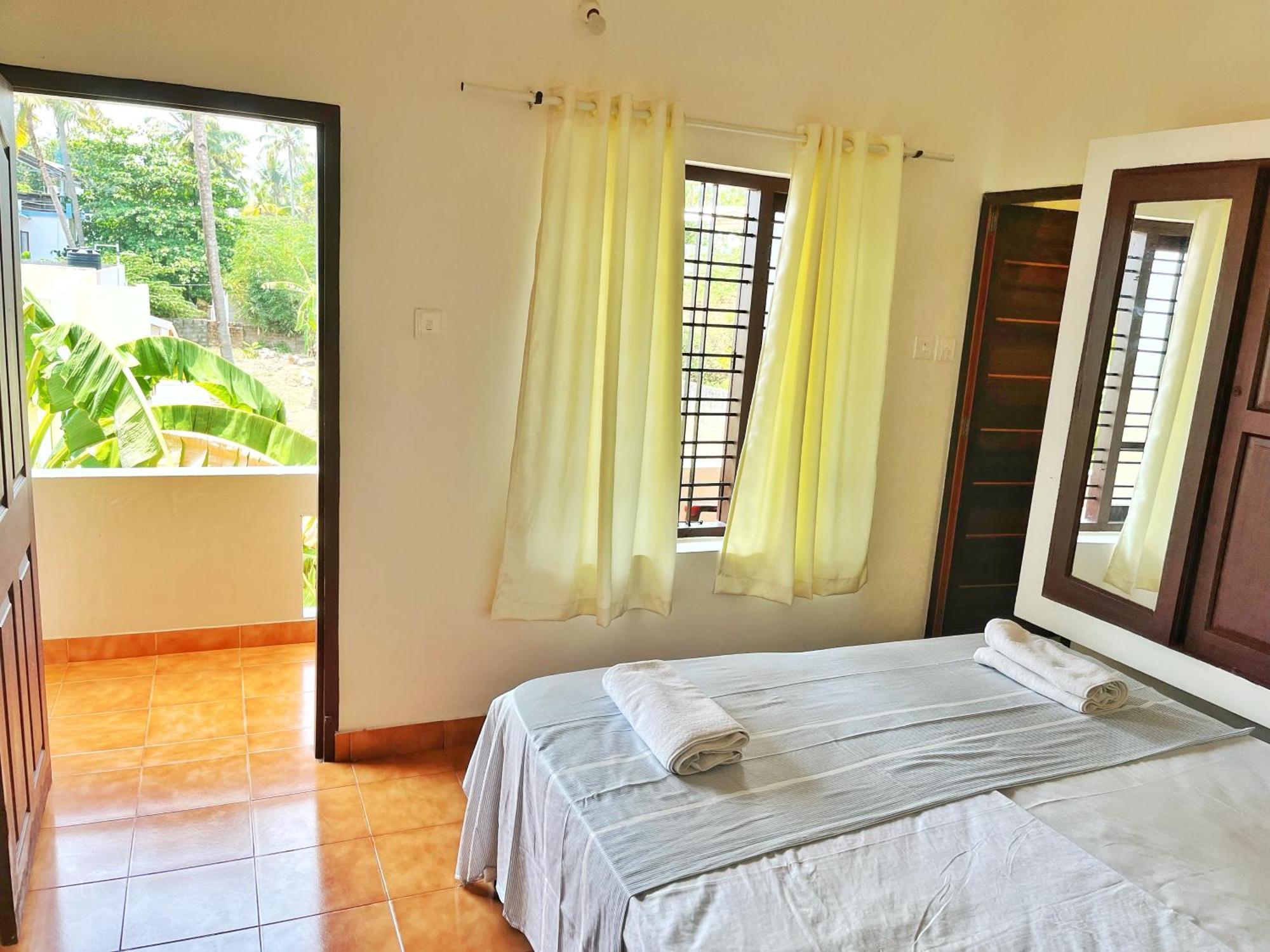 Bava Beach Resort & Retreat Center Varkala Esterno foto